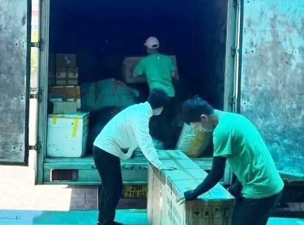 Liên tiếp bắt giữ xe vận chuyển hàng nhập lậu ở Quảng Bình