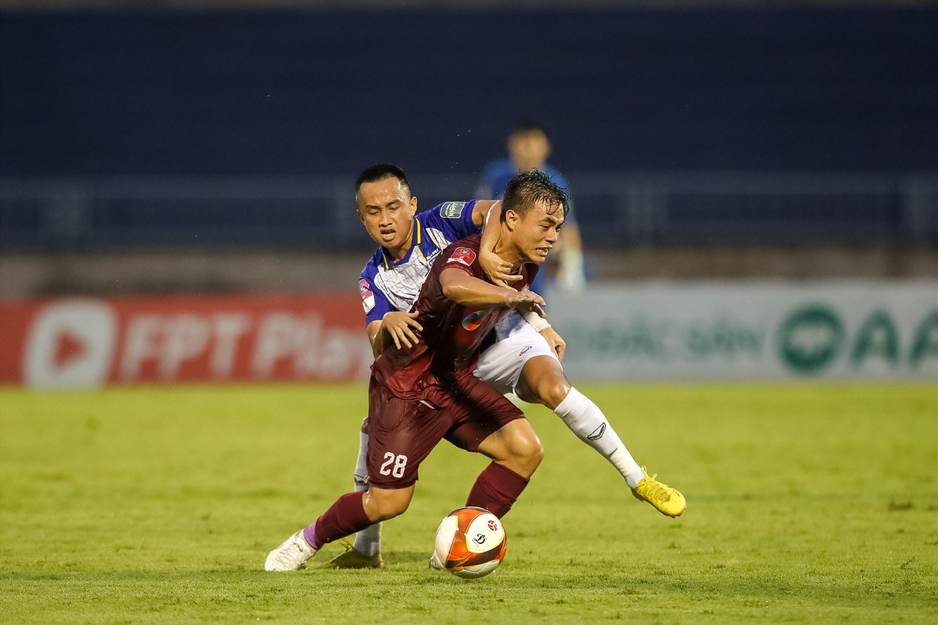 Căng thẳng cuộc đua top 8 V.League 2023