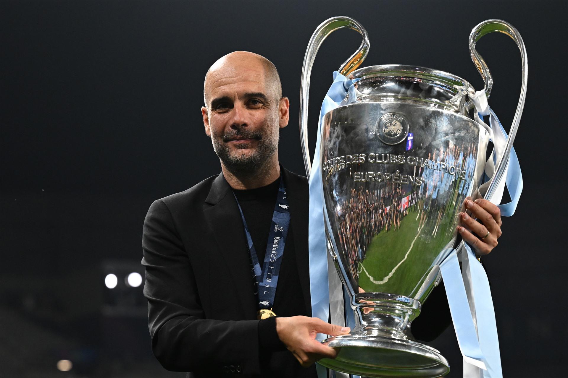 Nỗi lo lịch thi đấu với Man City và sự cảnh báo của Pep Guardiola