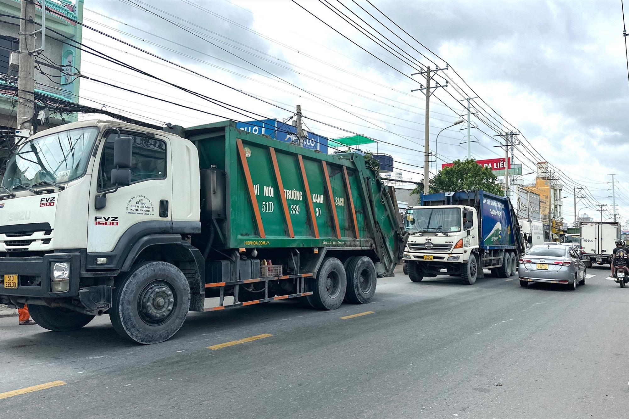 Quốc lộ 50 hiện hữu nhỏ hẹp, trong khi đây còn là trục đường dẫn vào khu liên hợp xử lý rác thải Đa Phước nên thường xảy ra ùn tắc, tai nạn. Dự án mở rộng tuyến đường này sẽ hoàn thành dịp 30.5.2025.