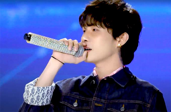 Jack gây chú ý khi xuất hiện ở Vietnam Idol. Ảnh: Chụp màn hình