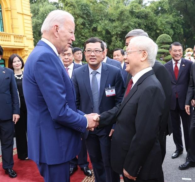 Nhung thanh am lac long nguoc dong chay lon cua dan toc hinh anh 4