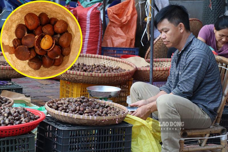 Các tiểu thương, người tiêu dùng đều không mấy mặn mà, hay chờ đợi phần mềm Chợ trực tuyến Cao Bằng. Ảnh: Tân Văn.