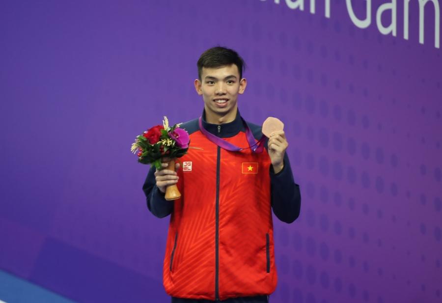 Huy Hoàng tại ASIAD 19. Ảnh: Bùi Lượng