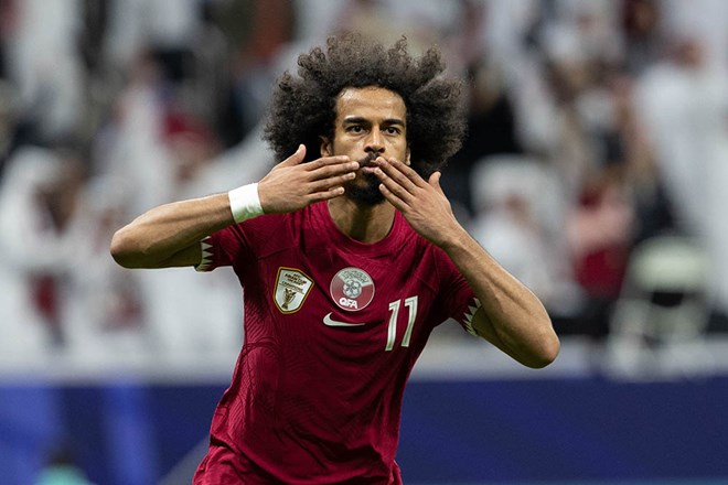 Qatar giành vé đầu tiên vào vòng 1/8 Asian Cup 2023