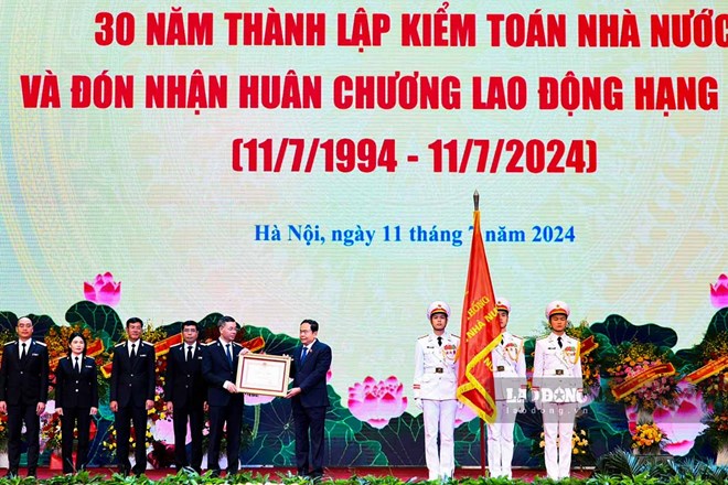 Kiểm toán Nhà nước đón nhận Huân chương Lao động hạng Nhất