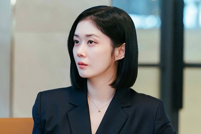 Phim luật sư ly hôn của Jang Nara đạt rating 13,7% sau 4 tập