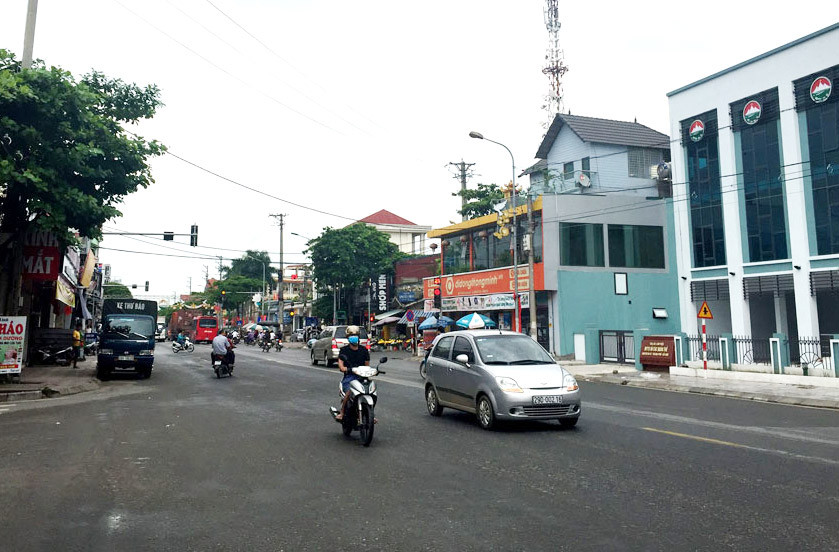 ha noi cai tao quoc lo 32 tu thi tran tay dang den cau trung ha hinh 1