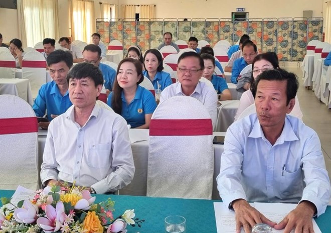 Sửa luật để tăng chi trực tiếp cho khám, chữa bệnh BHYT