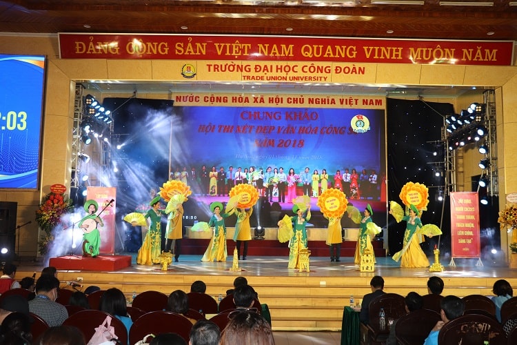 Một tiết mục dự thi tại Chung kết Hội thi “Công đoàn tham gia cải cách hành chính và xây dựng Văn hoá công vụ” năm 2022