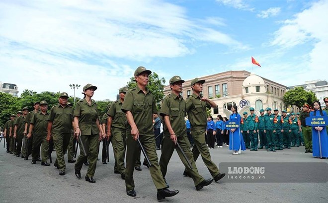 Chưa  xóa án tích, có được tham gia bảo vệ an ninh cơ sở?