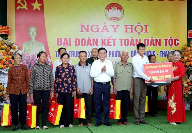 Thường trực Ban Bí thư dự Ngày hội Đại đoàn kết tại Thái Bình