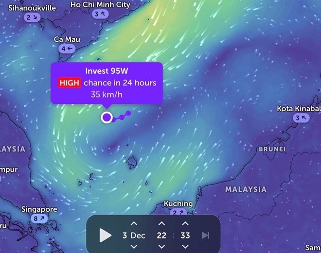Áp thấp trên Biển Đông xuất hiện, dự báo mạnh lên thành bão
