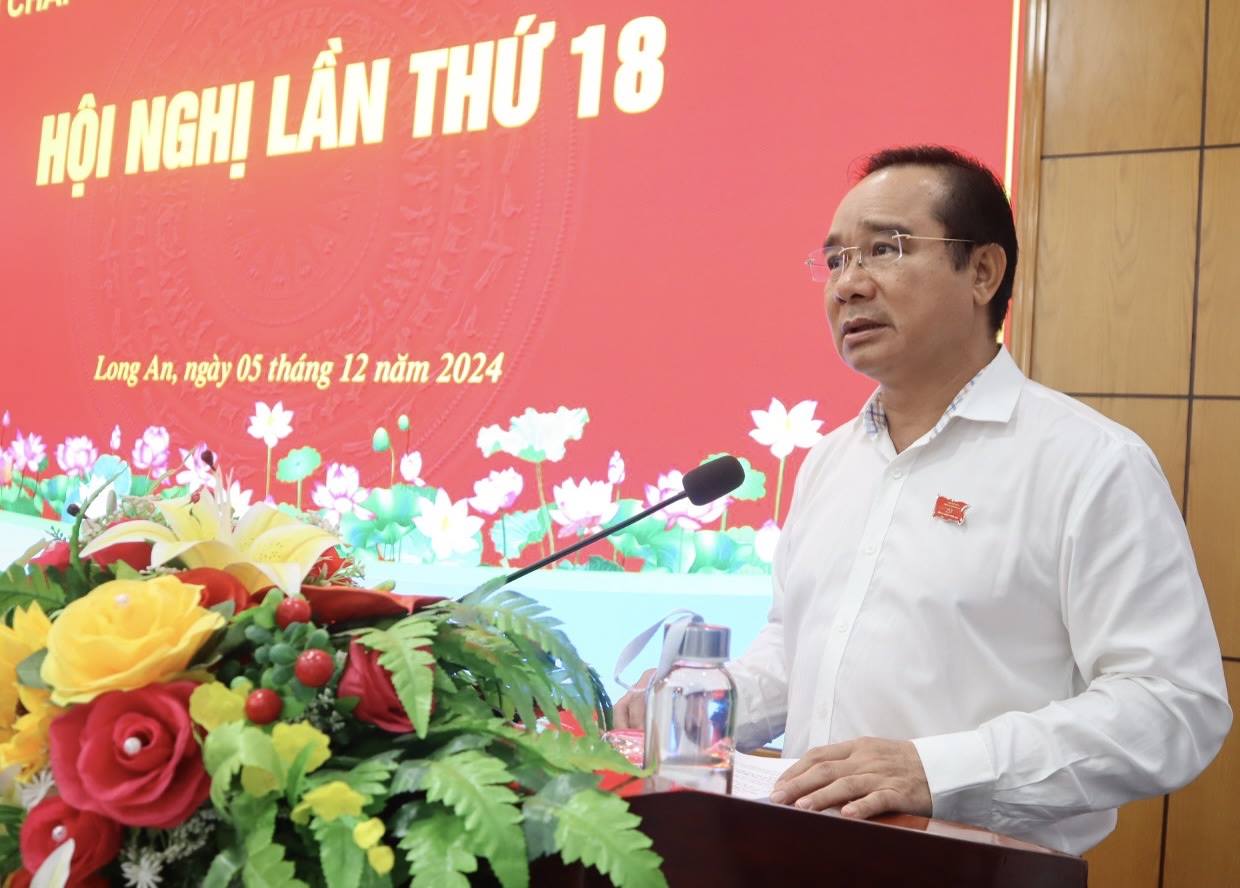 Bí thư Tỉnh ủy Long An phát biểu kết luận tại Hội nghị. Ảnh: CTTĐT Long An