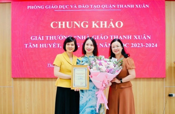 Người mẹ thứ hai giúp học sinh thiệt thòi tự tin hòa nhập