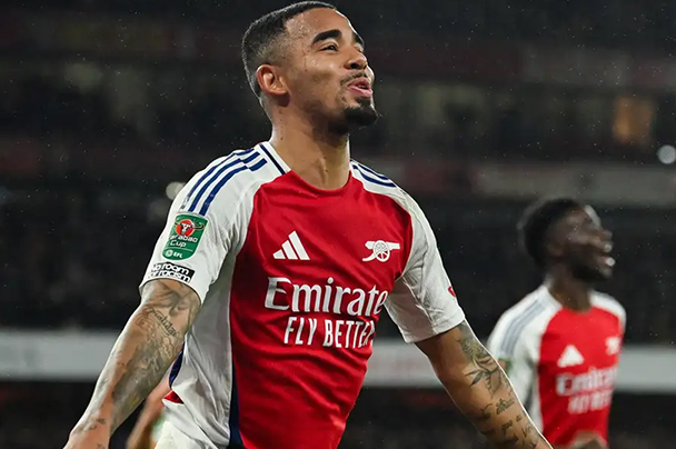 Trong trường hợp bất đắc dĩ, HLV Arteta có thể sử dụng Gabriel Jesus bên hành lang cánh phải. Ảnh: AFP