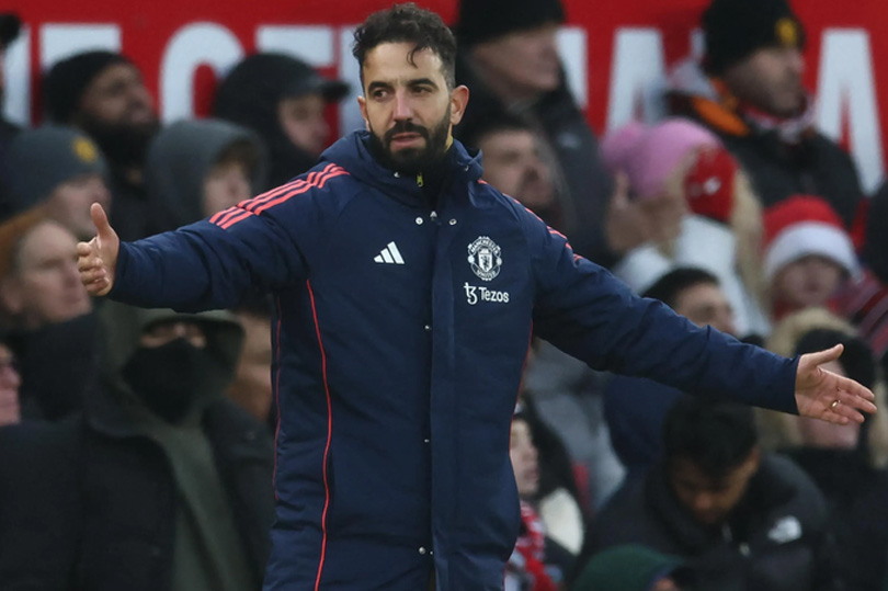 Man United dưới thời Ruben Amorim vẫn còn rất nhiều điều rối ren. Ảnh: AFP