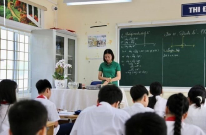 Lương giáo viên tiểu học năm 2025
