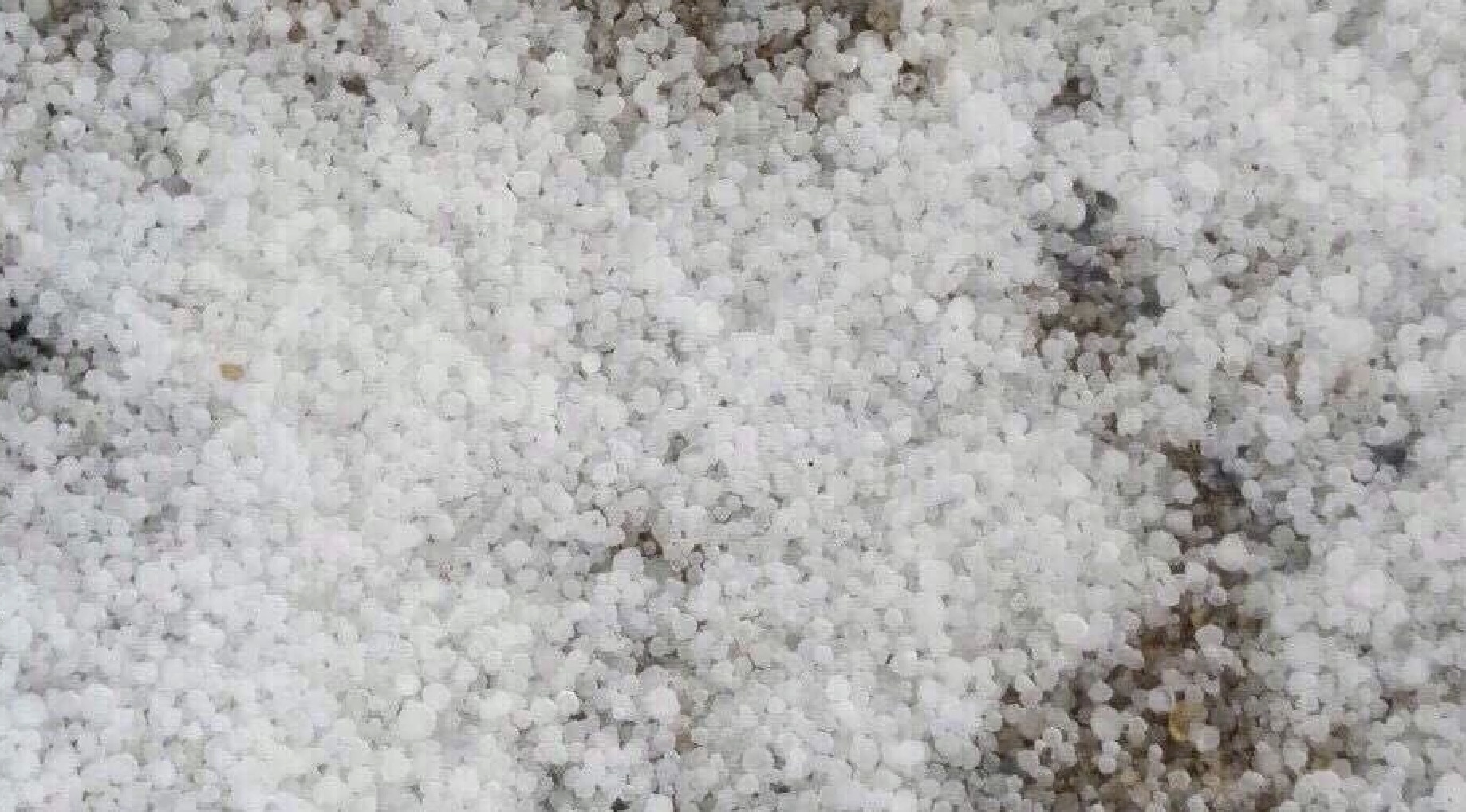 lao cai khong khi lanh tran ve canh bao mua da bang gia gay hai hinh 1