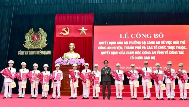 Công an Tuyên Quang giải thể cấp huyện, thành phố