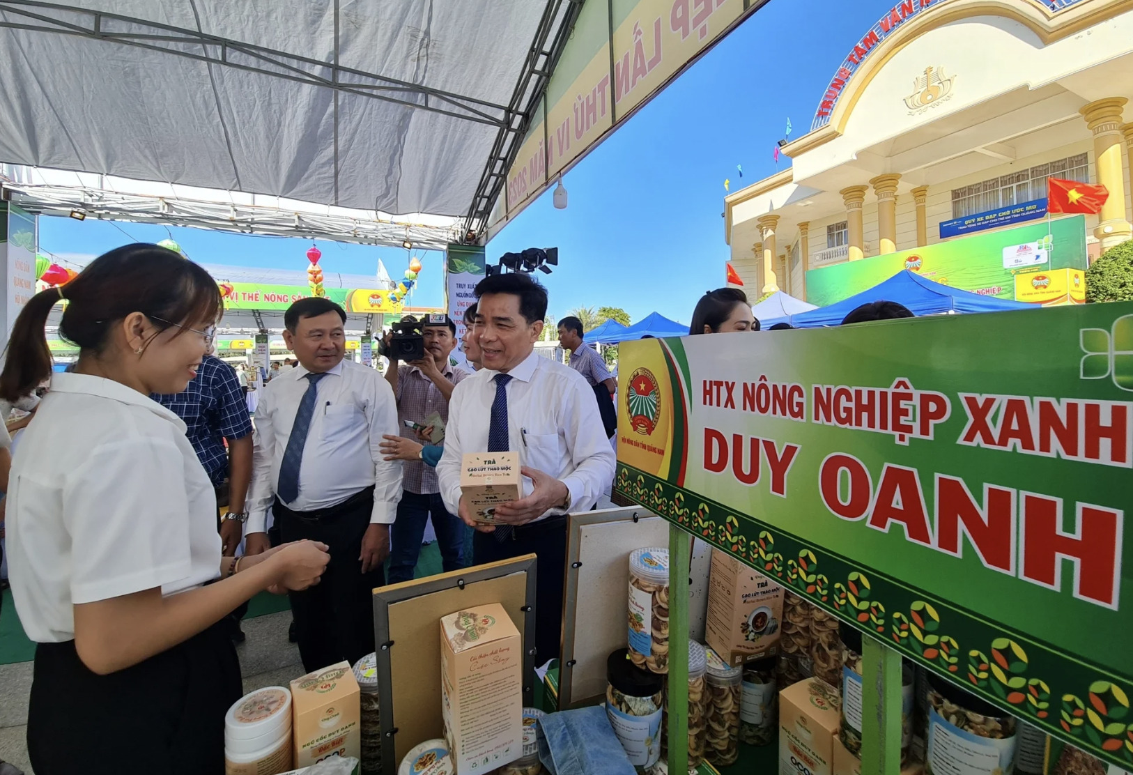 ky niem 50 nam giai phong tinh quang nam to chuc trien lam thanh tuu kinh te va san pham ocop hinh 1