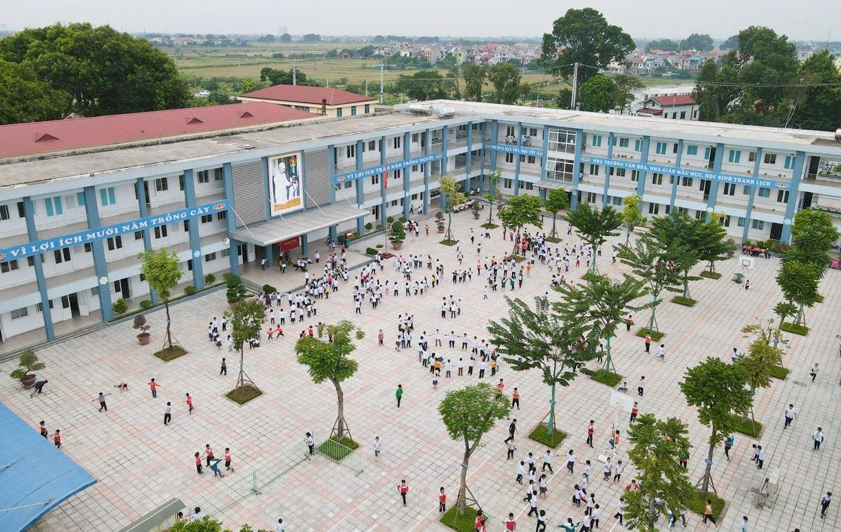 Việc hướng tới tổ chức dạy học 2 buổi/ngày với học sinh THCS, THPT là cần thiết. Ảnh: CTV