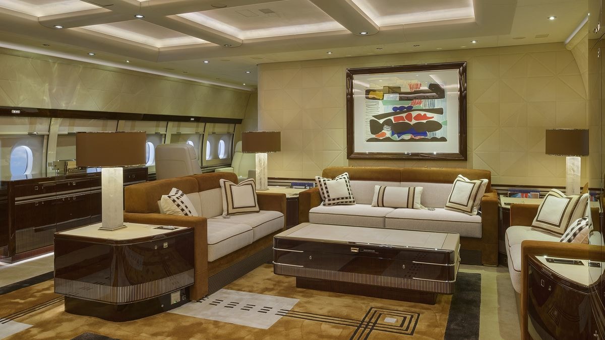 Biến máy bay Boeing 747-8 thành máy bay phản lực tư nhân lớn nhất thế giới
