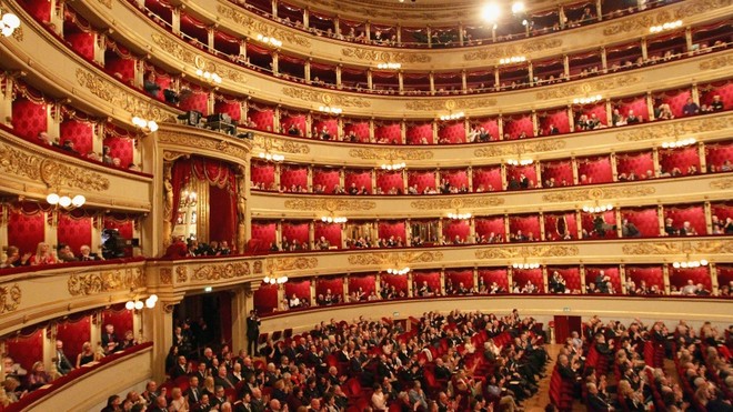 Một buổi biểu diễn nghệ thuật đỉnh cao tại Nhà hát Opera La Scala - Biểu tượng nghệ thuật và lịch sử ở Milan, Italia