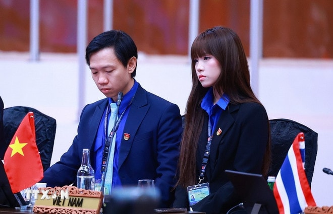 Đại diện thanh niên Việt Nam tham dự phiên đối thoại. (Ảnh: Dương Giang/TTXVN) ttxvn-doi-thoai-thanh-nien-asean-1.jpg