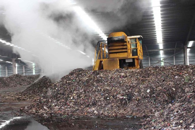 Khu xử lý chất thải lớn nhất tỉnh Đồng Nai quá tải, tồn đọng hơn 4.000 tấn rác