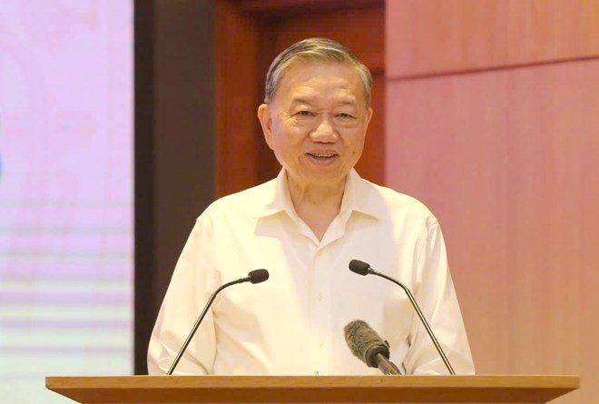 Tổng Bí thư: Người dân rất hào hứng với việc giải quyết công việc trên nền tảng số