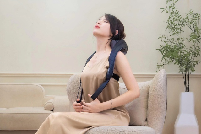 Máy massage cổ vai gáy KINGTECH S6: Giải pháp thư giãn cho cuộc sống hiện đại- Ảnh 5. Máy massage cổ vai gáy KINGTECH S6: Giải pháp thư giãn cho cuộc sống hiện đại- Ảnh 5.