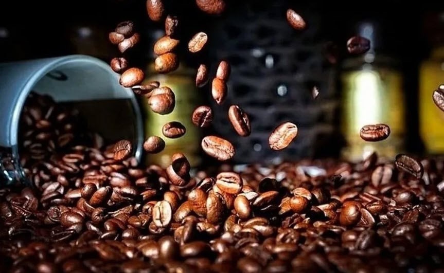 Giá cà phê hôm nay 19.8.2025: Robusta nội địa tăng, quốc tế chốt lời - ảnh 1