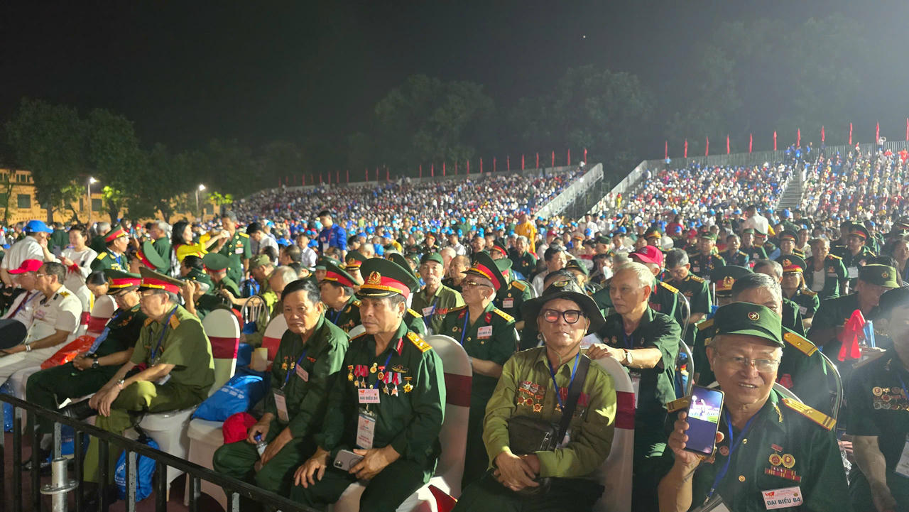 Các Cựu chiến binh luôn là những người đến sớm nhất