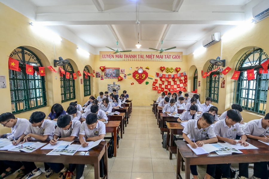 ve-dep-co-kinh-cua-ngoi-truong-9.jpg