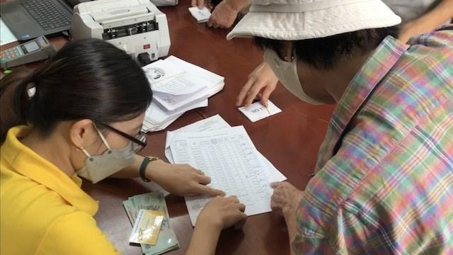 Bộ Y tế yêu cầu các tỉnh sớm chi trả trợ cấp hưu trí xã hội cho người từ 75 tuổi