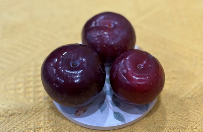 Đào thải cholesterol bằng loại quả màu tím