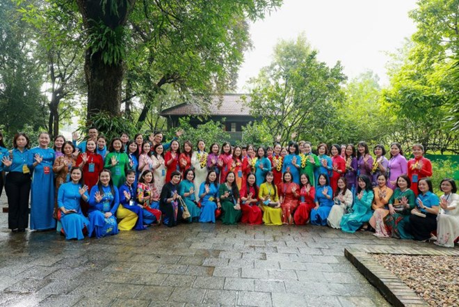 Vai trò đặc biệt của phụ nữ trong kỷ nguyên mới
