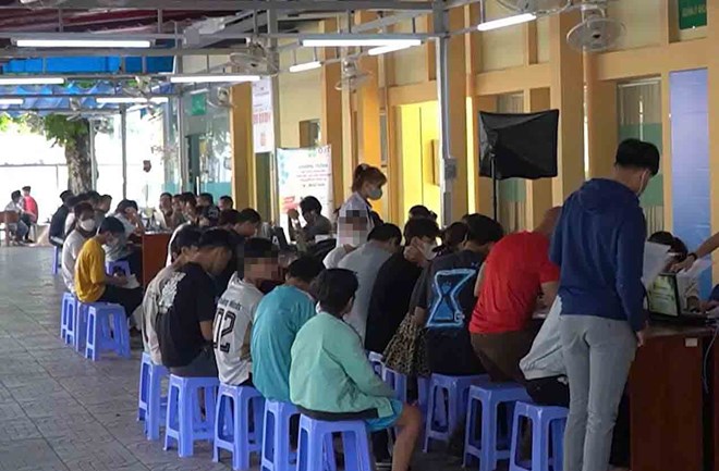 Trường Cao Đẳng Lý Tự Trọng TPHCM vướng nhiều sai phạm trong thu học phí. Ảnh: Chân Phúc
