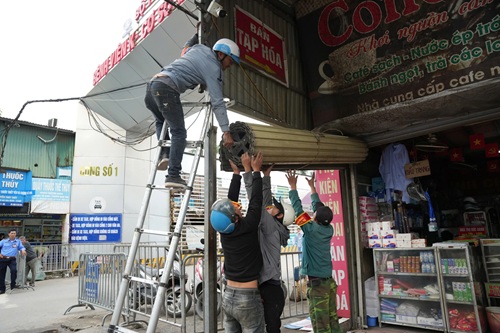 Tất các các vi phạm đều bị tháo dỡ. Ảnh: Chánh Tiến