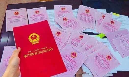Thủ tục sang tên sổ đỏ khi bố mẹ mất không để lại di chúc