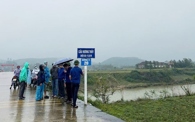 Người đàn ông được tìm kiếm 2 ngày vì bị nghi nhảy cầu tự tử bỗng trở về nhà