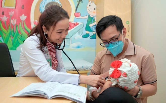 Nguy cơ dịch chồng dịch vào cuối năm, Hà Nội đẩy mạnh tiêm chủng mở rộng