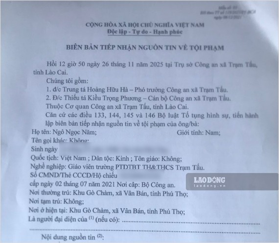 Biên bản tiếp nhận nguồn tin về tội phạm của Công an xã Trạm Tấu, tỉnh Lào Cai. Ảnh: Duy Dũng