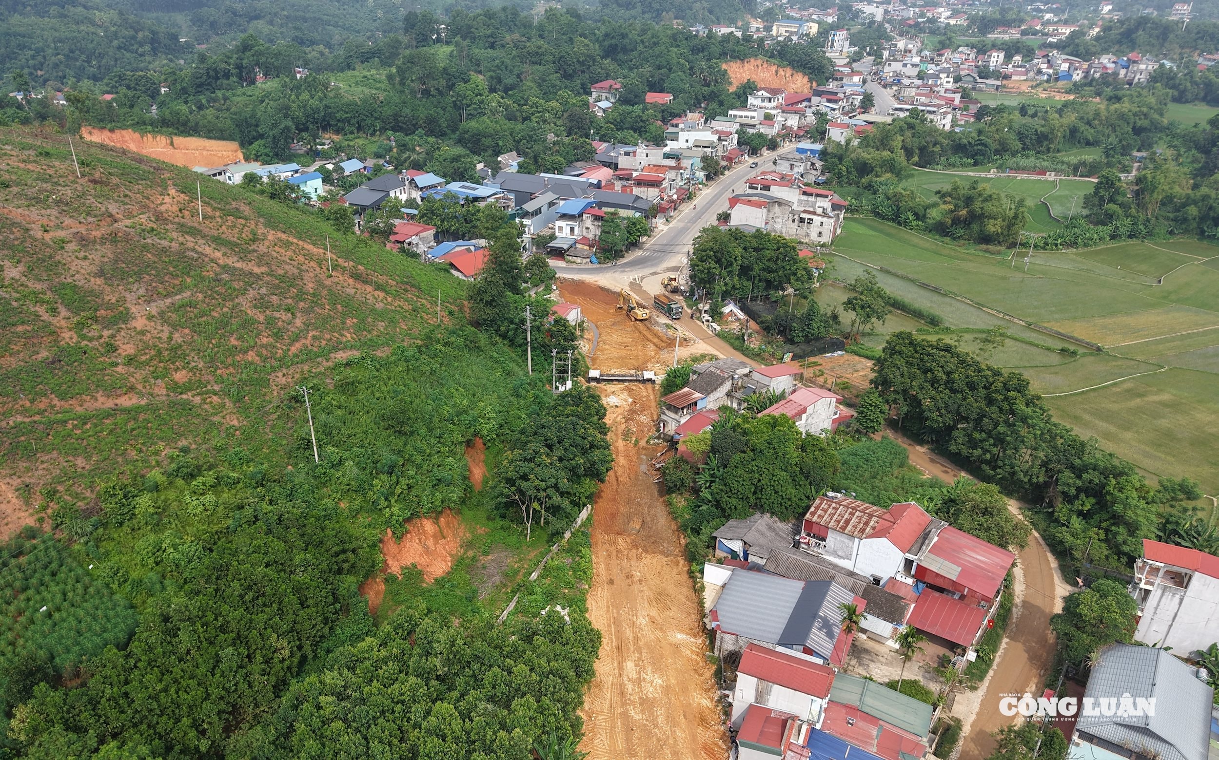 Điểm đầu tại Chợ Chu (điểm cuối đoạn Chợ Mới - Chợ Chu) tỉnh Thái Nguyên và điểm cuối tại ngã ba Trung Sơn (giao cắt với Quốc lộ 2C) tỉnh Tuyên Quang. Tuyến đường được xây dựng theo tiêu chuẩn kỹ thuật đường cấp 3 miền núi vận tốc thiết kế 60km/h quy mô 2 làn xe.
