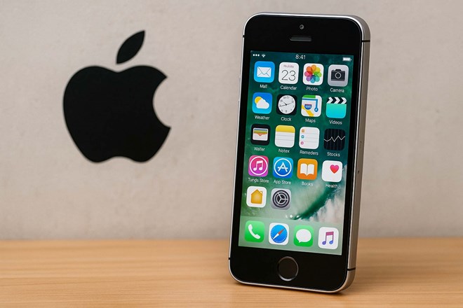 Apple đưa iPhone SE đời đầu vào danh sách sản phẩm lỗi thời