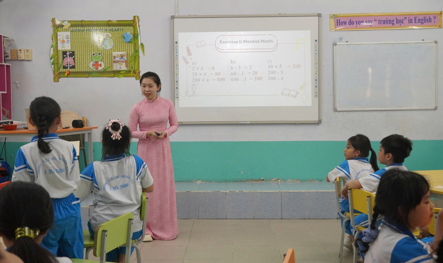 giao-vien-vung-chuan-hoc-sinh-tu-tin-2.jpg