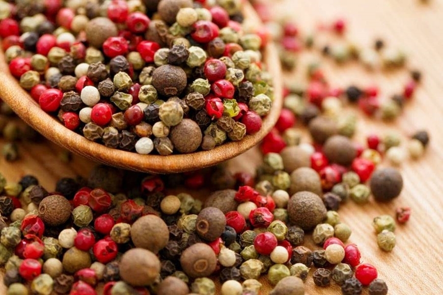 Bản tin nông sản hôm nay (10-12): Giá cà phê giảm sâu, giá hồ tiêu biến động trái chiều