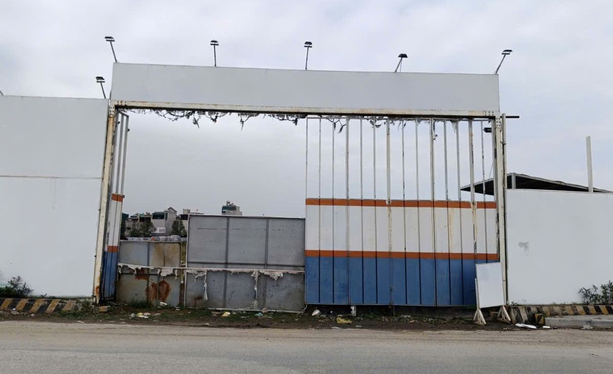 Khu vực cổng dự án Khu nhà ở xã hội