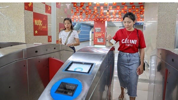 Hà Nội Metro chuyển sang hệ thống vé điện tử mới từ 1.2.2026